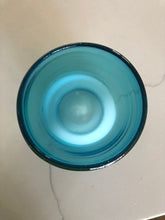 Load image into Gallery viewer, Mexican Blown Recycled Glass Tumbler-Cloud
